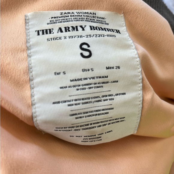 'The Army Bomber' jacket from ZARA WOMAN's Premium Denim Collection. - Picture 4 of 4